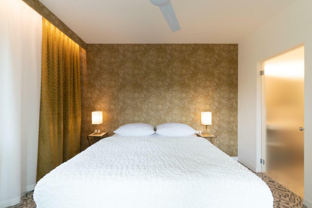 Goldfinger + Suites Lana Zimmer foto